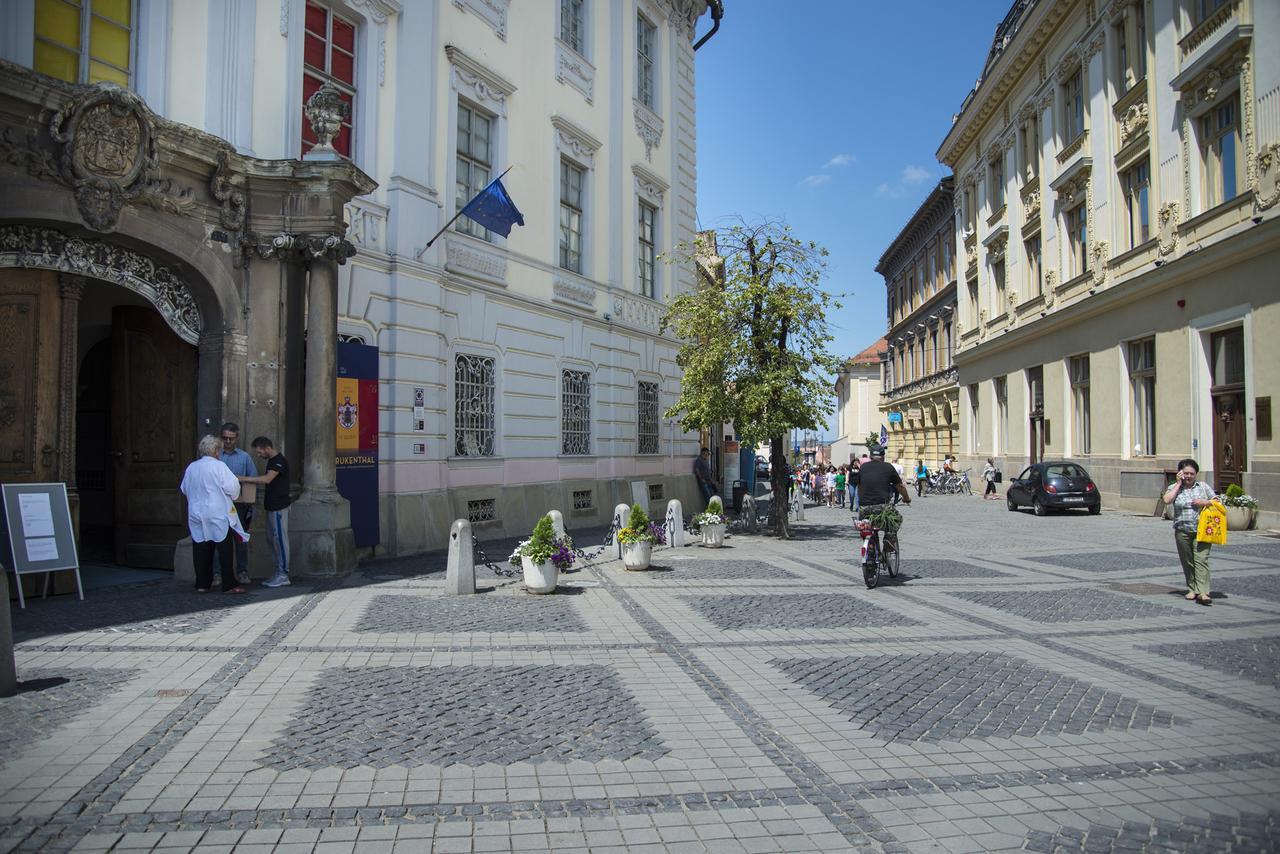 Brekner Rooms Sibiu Luaran gambar